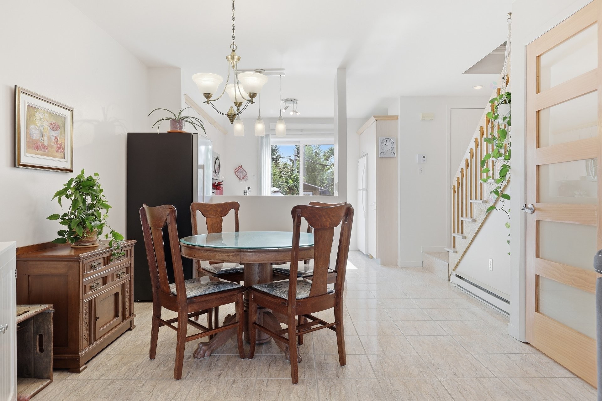 









437


Rue Marchand

,
Mascouche,




QC
J7K3R5

