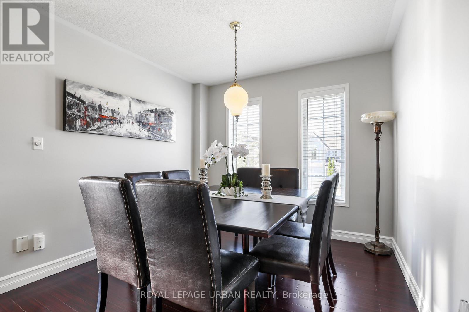 












1081 KESWICK COURT

,
Oshawa,




Ontario
L1K2V2

