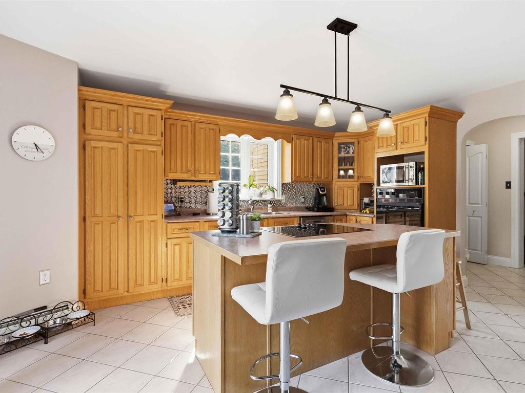 












51 Parklyn Court

,
Westwood Hills,




NS
B3Z 1M5

