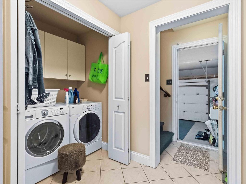 












51 Parklyn Court

,
Westwood Hills,




NS
B3Z 1M5

