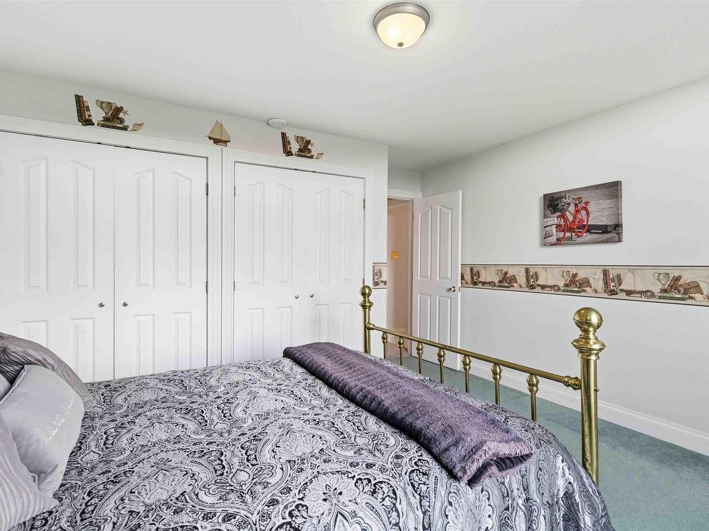 












51 Parklyn Court

,
Westwood Hills,




NS
B3Z 1M5

