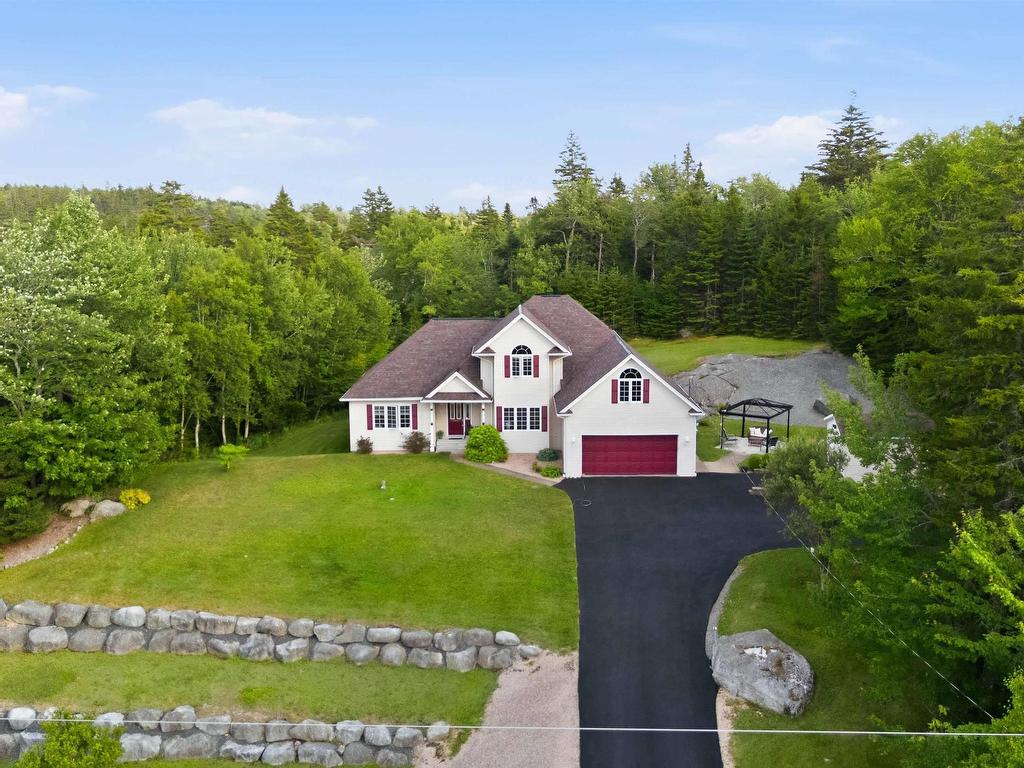 












51 Parklyn Court

,
Westwood Hills,




NS
B3Z 1M5

