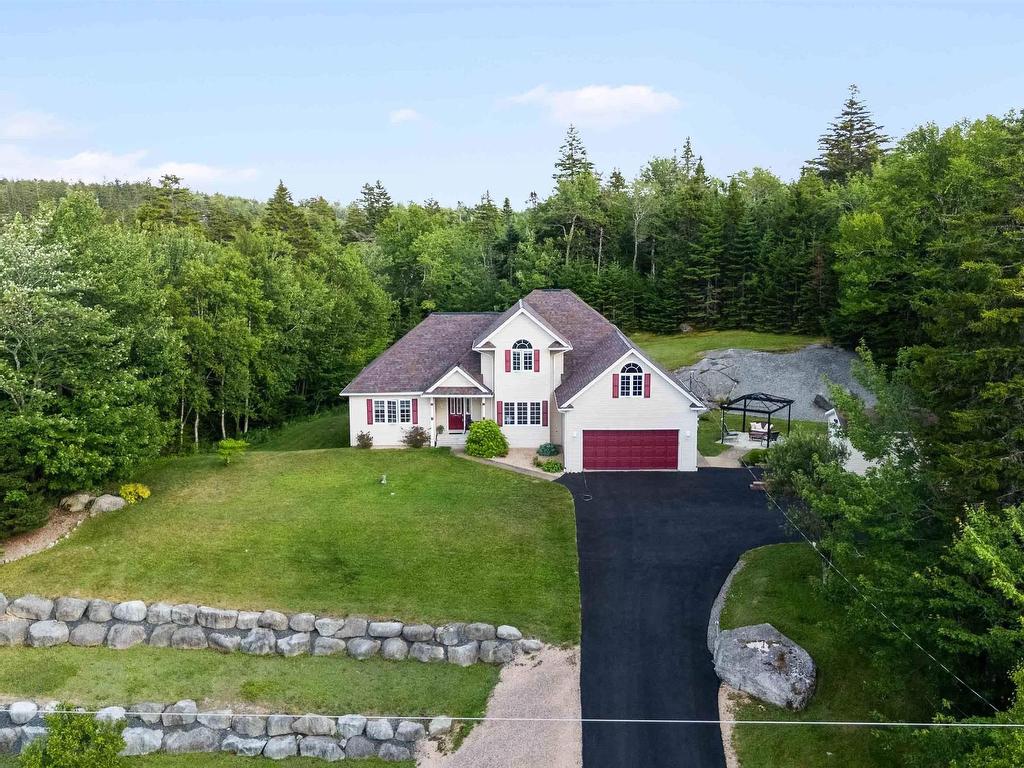 












51 Parklyn Court

,
Westwood Hills,




NS
B3Z 1M5

