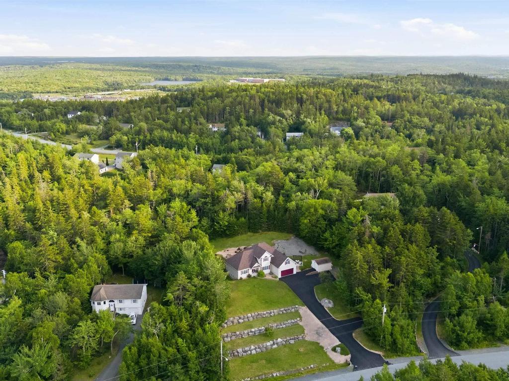 












51 Parklyn Court

,
Westwood Hills,




NS
B3Z 1M5

