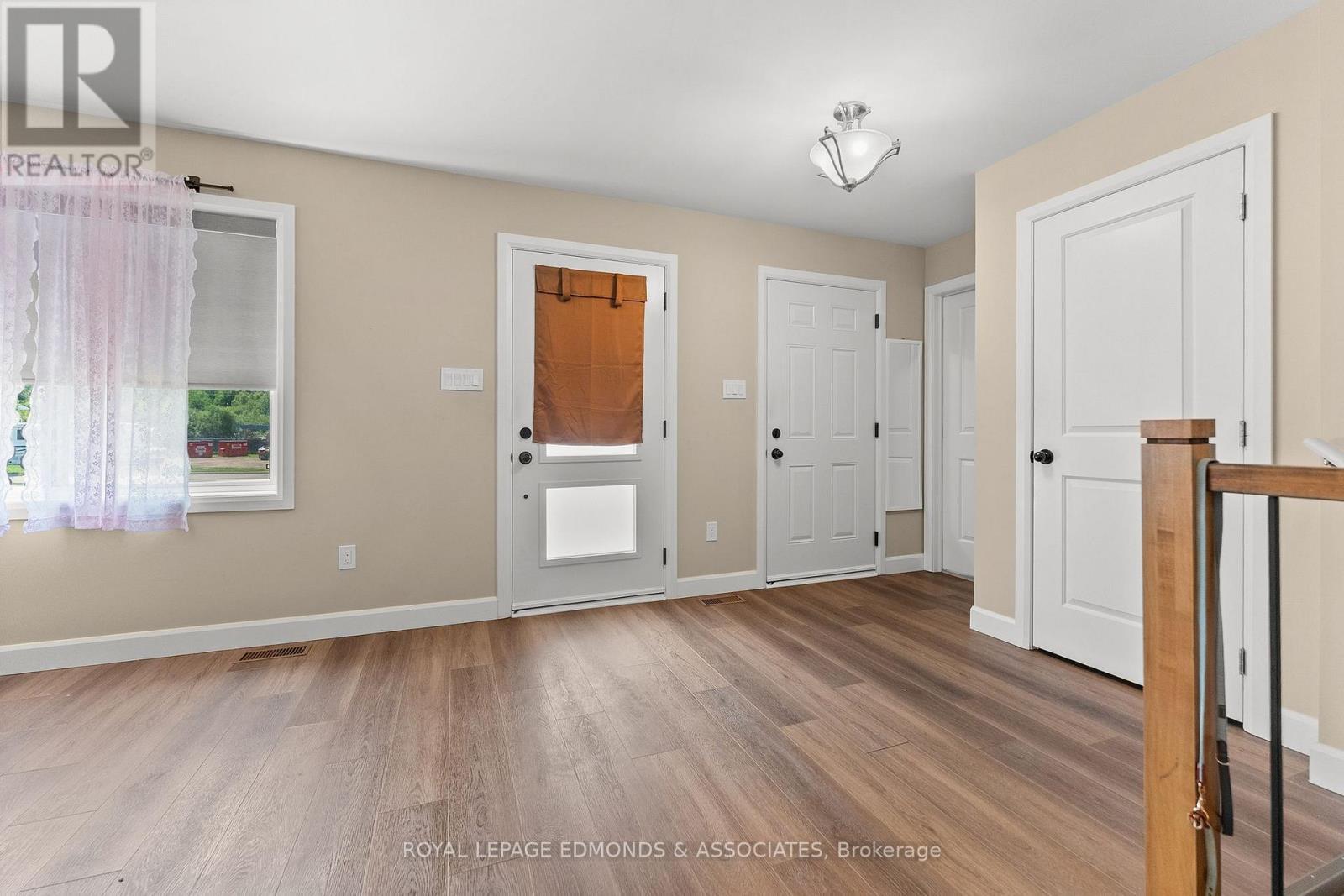 












1313 BLAKELY CRESCENT

,
Pembroke,




Ontario
K8A6Z9

