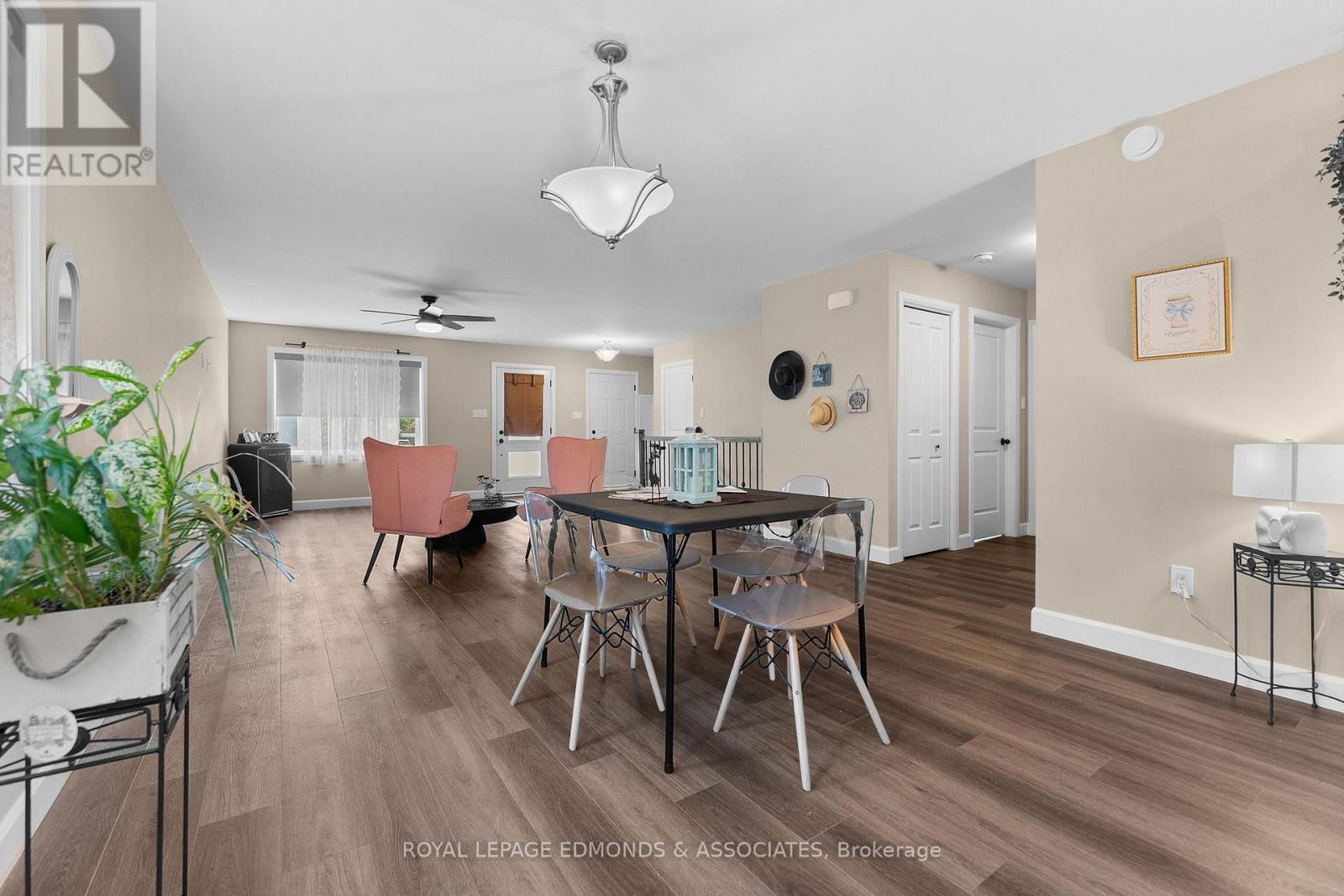 












1313 BLAKELY CRESCENT

,
Pembroke,




Ontario
K8A6Z9

