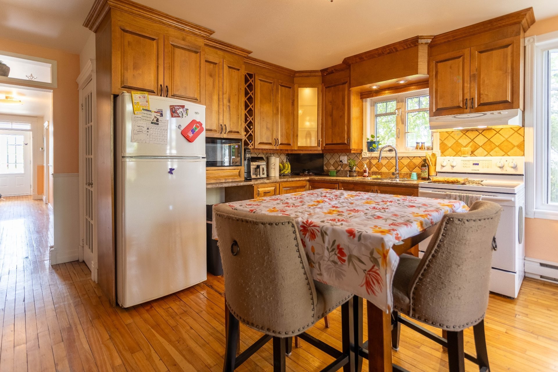 









118

 - 120


Rue Rochefort

,
Trois-Rivières,




QC
G8T7J1

