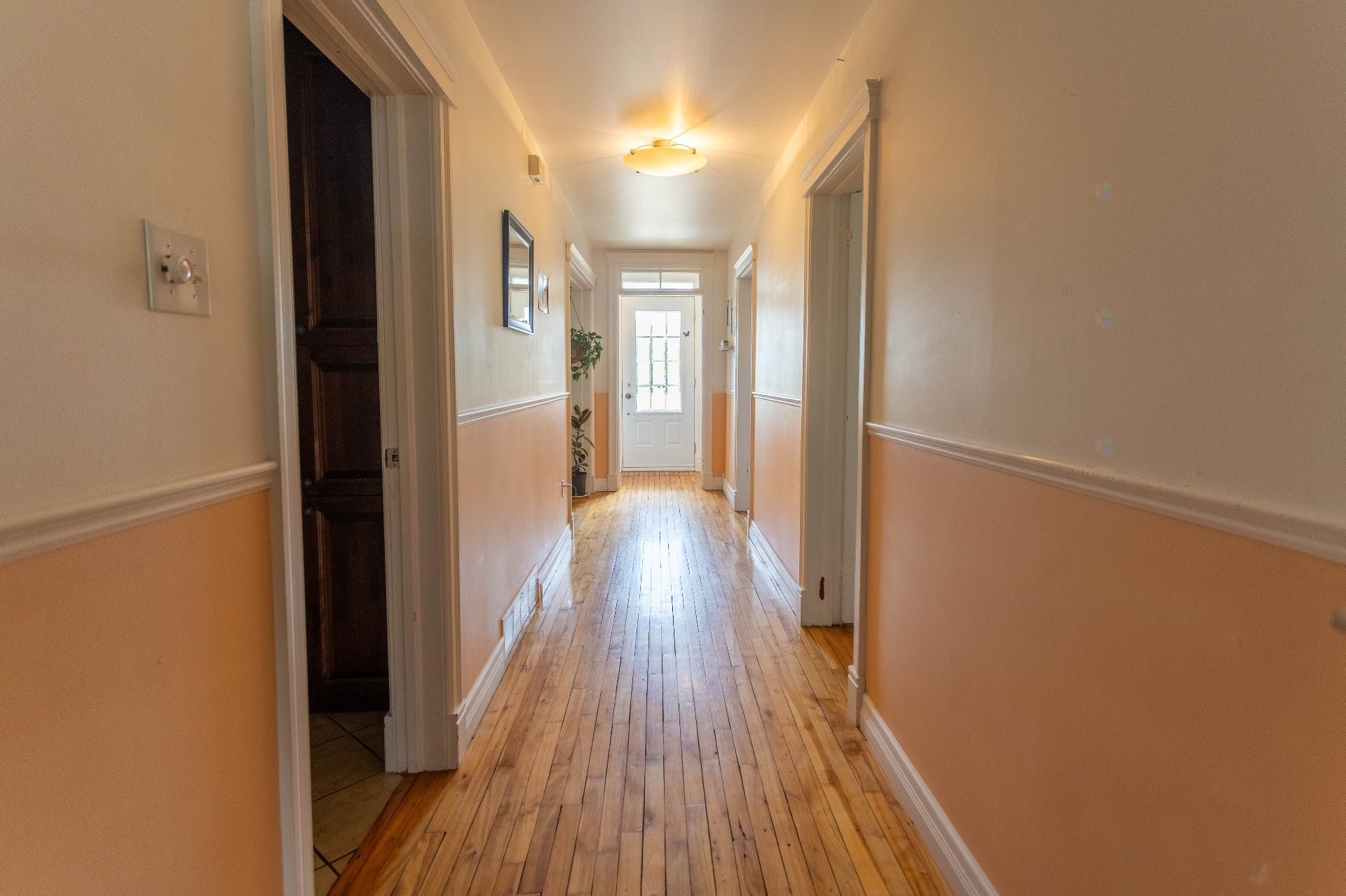 









118

 - 120


Rue Rochefort

,
Trois-Rivières,




QC
G8T7J1

