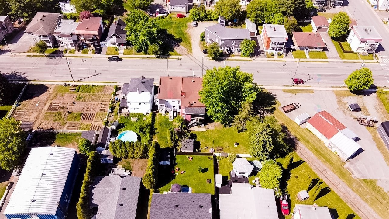 









118

 - 120


Rue Rochefort

,
Trois-Rivières,




QC
G8T7J1

