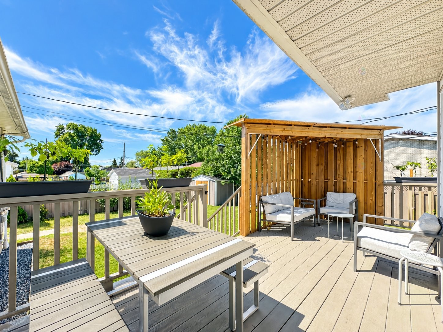 









5605


Rue Bertrand

,
Brossard,




QC
J4Z3E2

