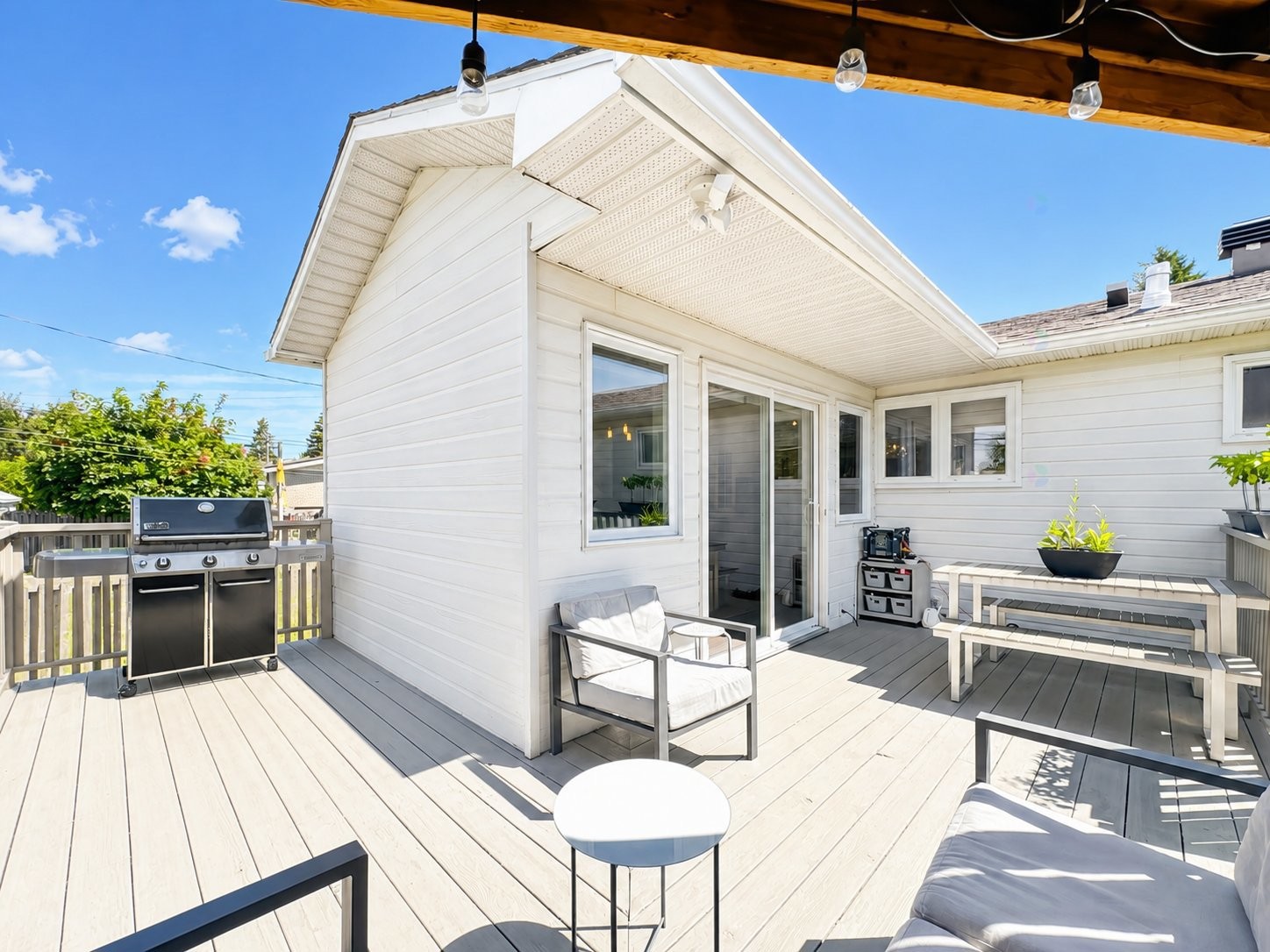 









5605


Rue Bertrand

,
Brossard,




QC
J4Z3E2


