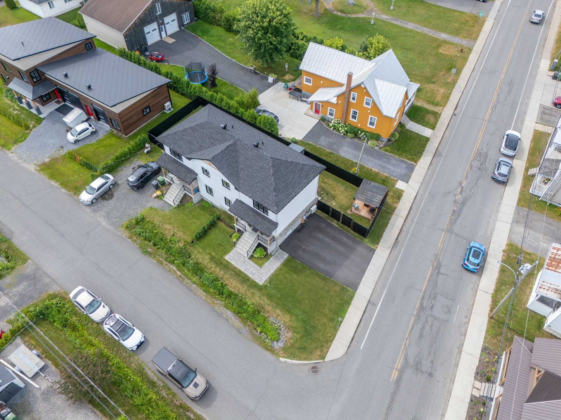 









2


Rue Solange-Cournoyer

,
Sainte-Victoire-de-Sorel,




QC
J0G1T0

