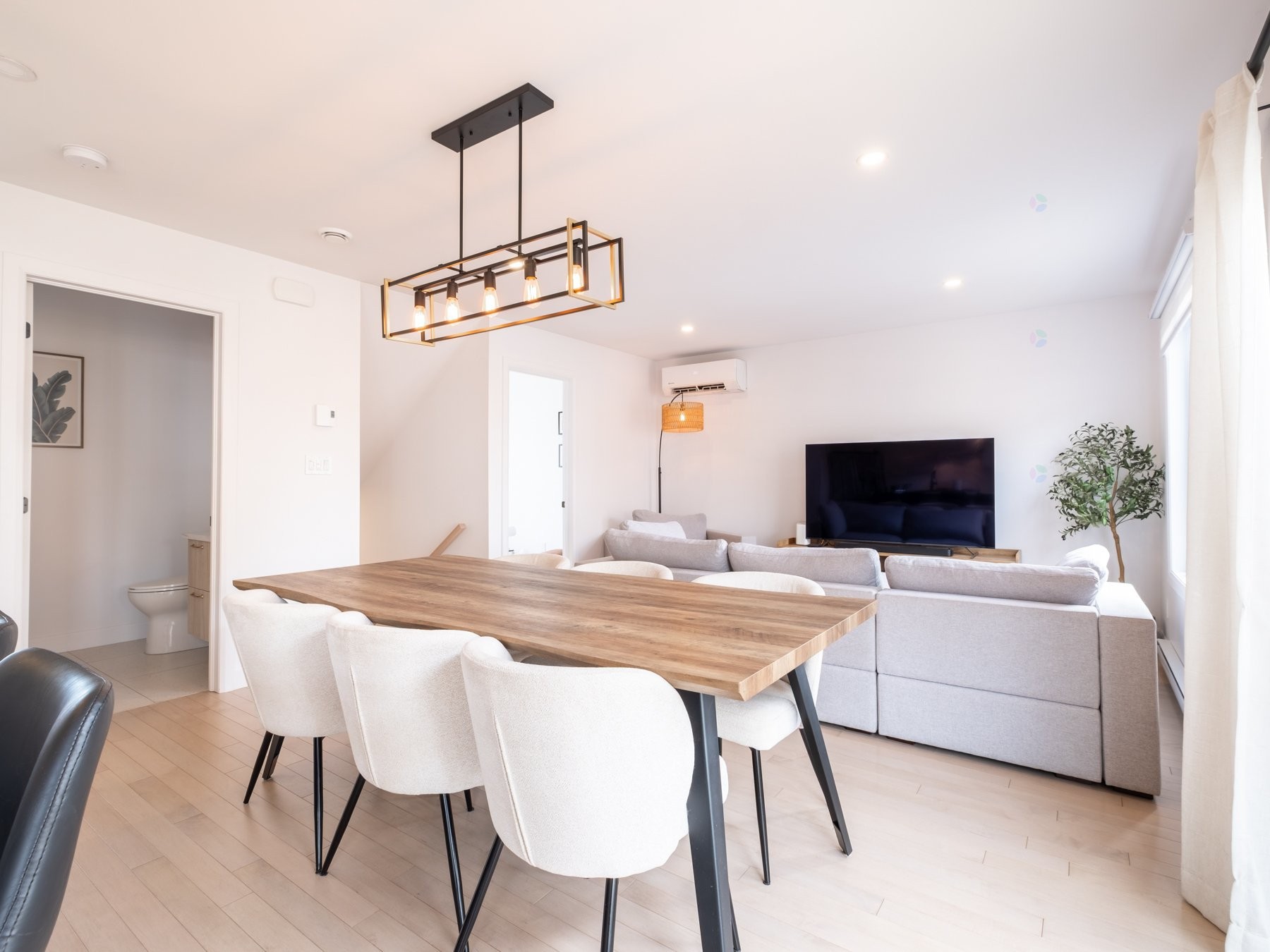 









2


Rue Solange-Cournoyer

,
Sainte-Victoire-de-Sorel,




QC
J0G1T0

