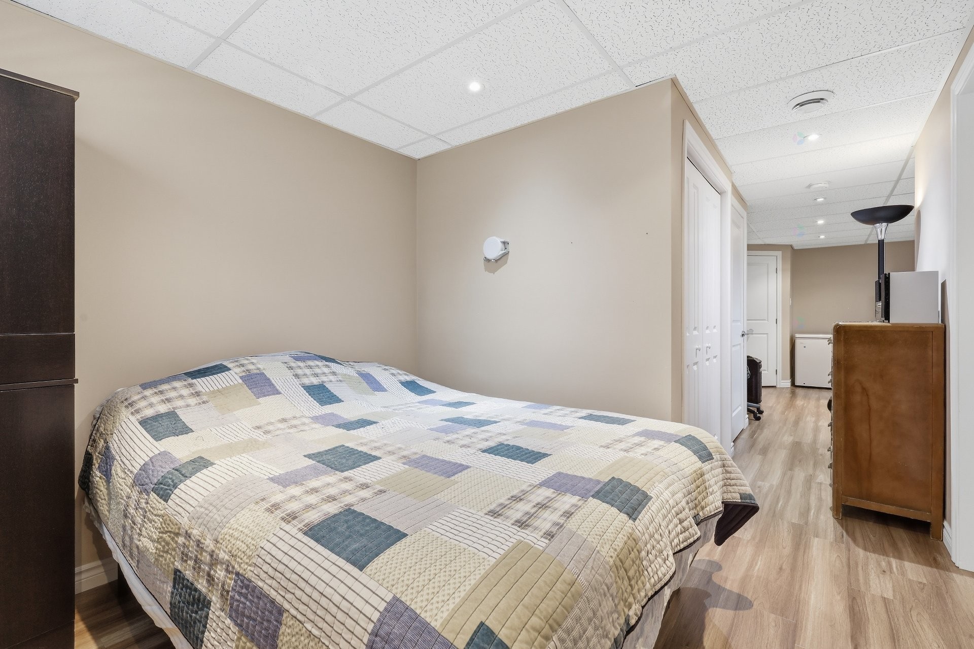 









280


Ch. de Chambly

,
Marieville,




QC
J3M1N9

