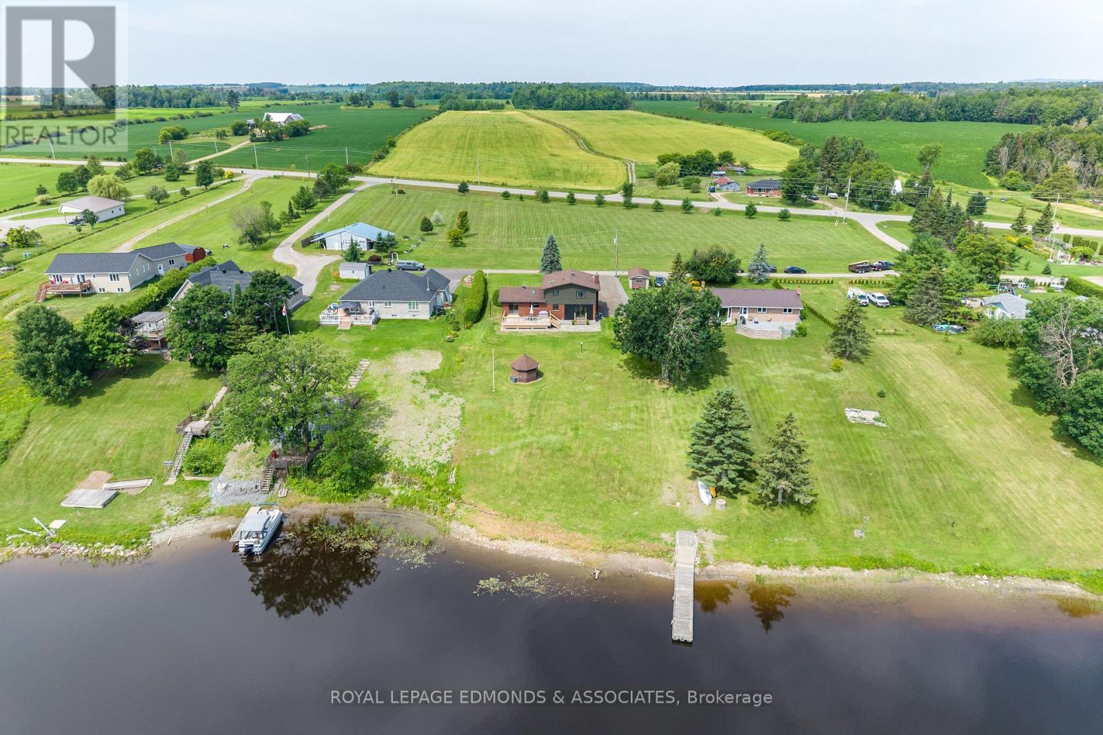 












29 LACHANCE TRAIL

,
Whitewater Region,




Ontario
K0J1C0

