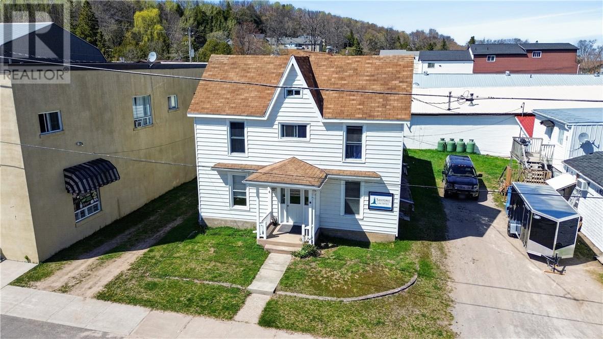 












4 Eleanor Street

,
Gore Bay, Manitoulin Island,




Ontario
P0P1H0

