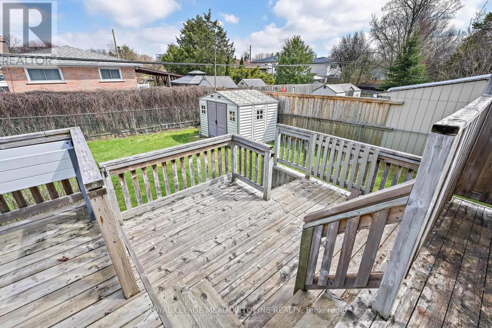 












456 DELREX BOULEVARD

,
Halton Hills,




Ontario
L7G4J2

