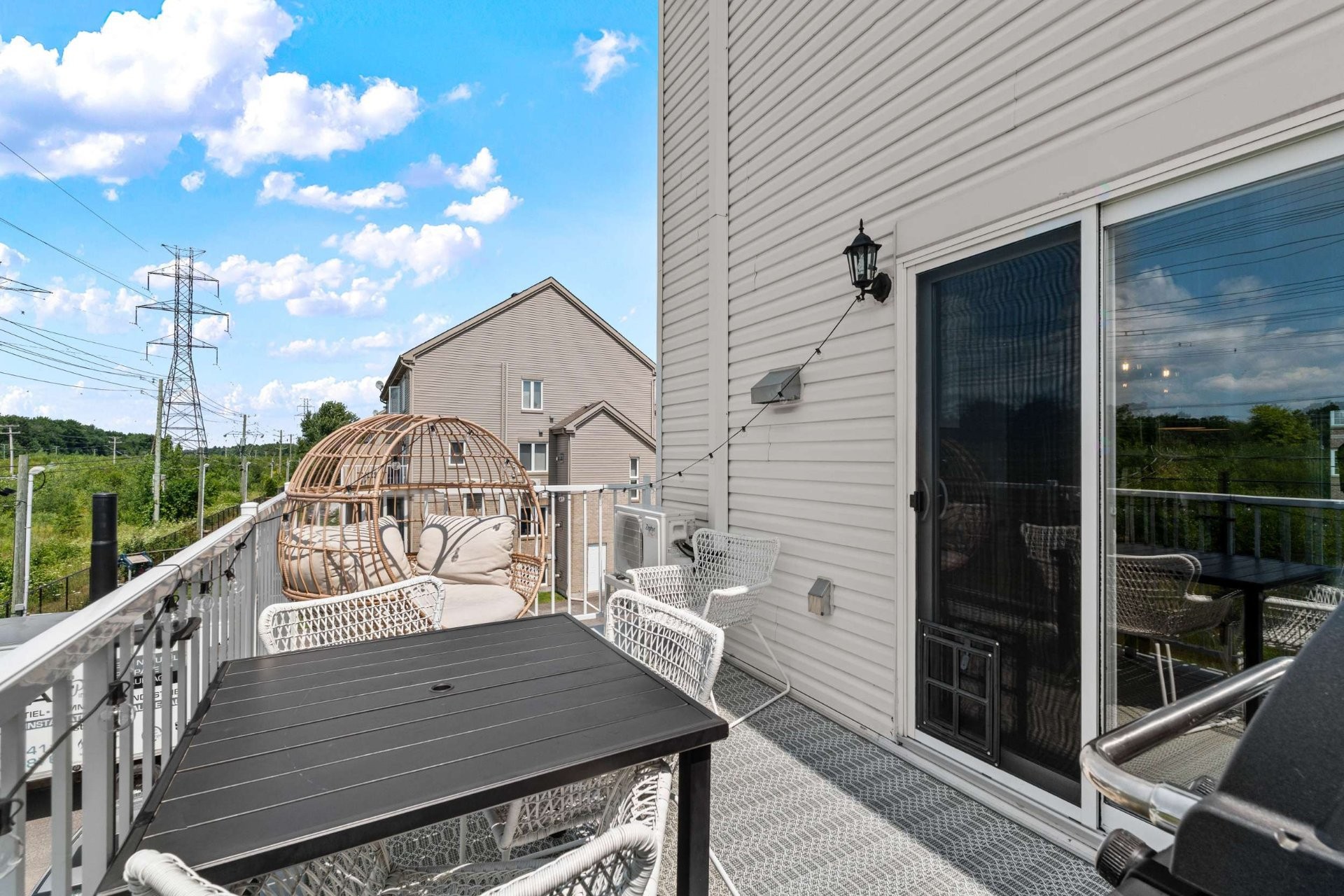 









433


Place du Louvre

,
Mascouche,




QC
J7K0M1

