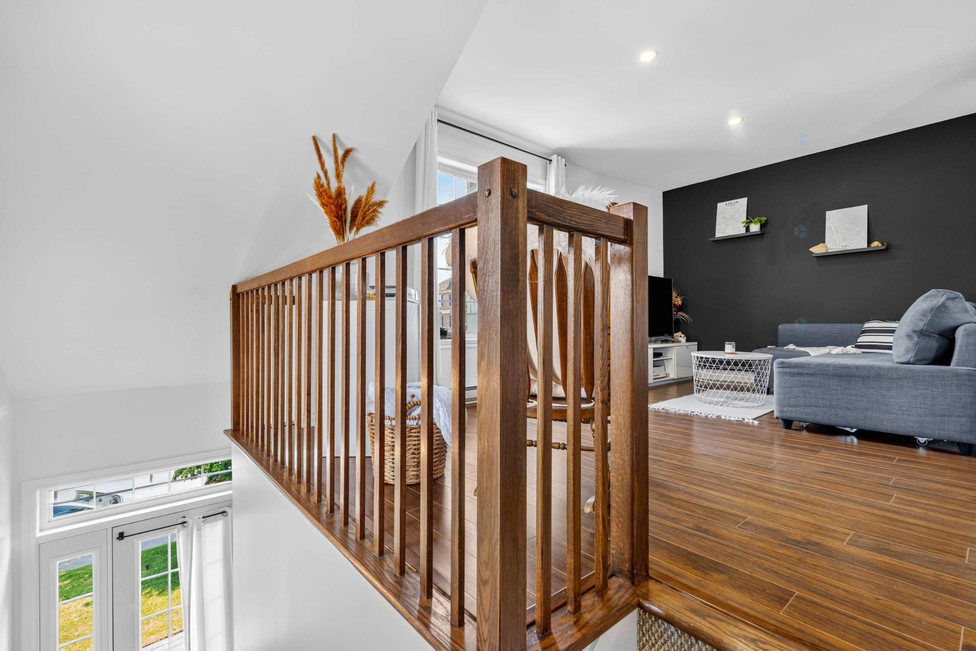 









433


Place du Louvre

,
Mascouche,




QC
J7K0M1

