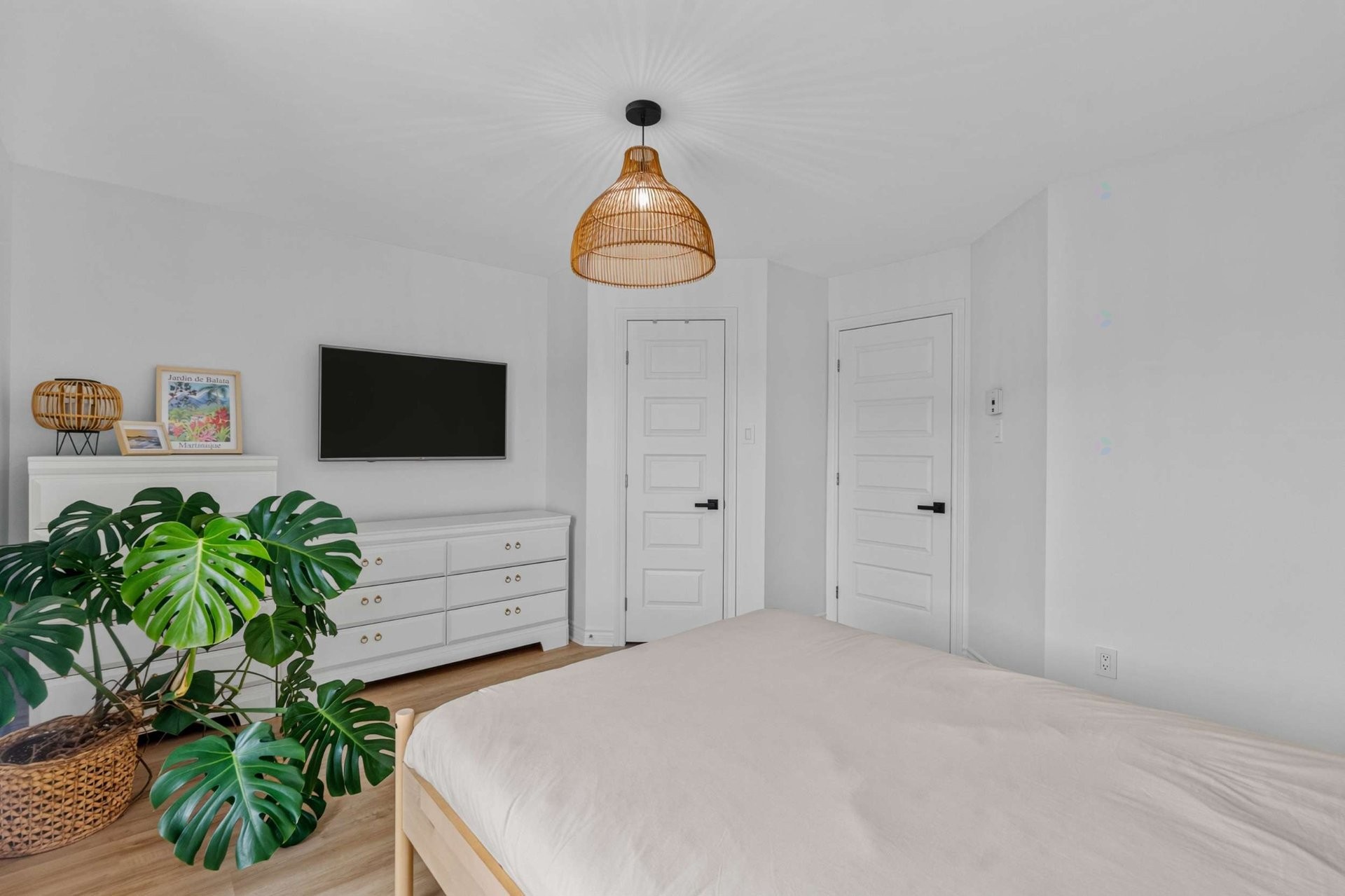 









433


Place du Louvre

,
Mascouche,




QC
J7K0M1

