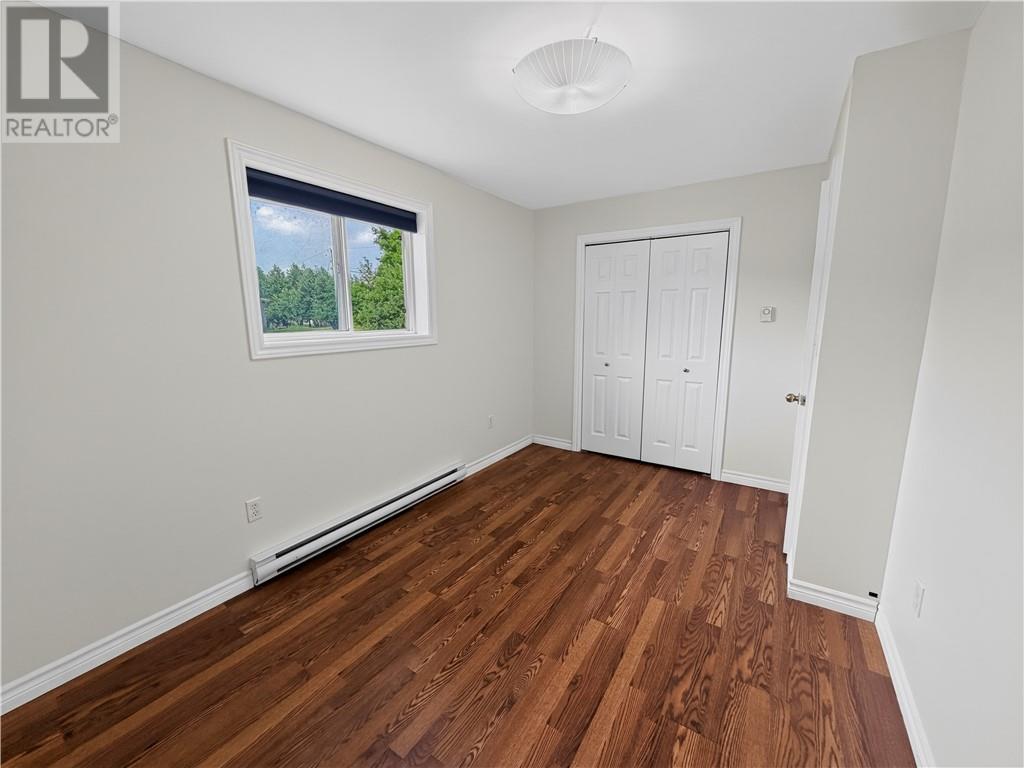 












64 Pleasantview Terrace

,
Mindemoya, Manitoulin Island,




Ontario
P0P1S0

