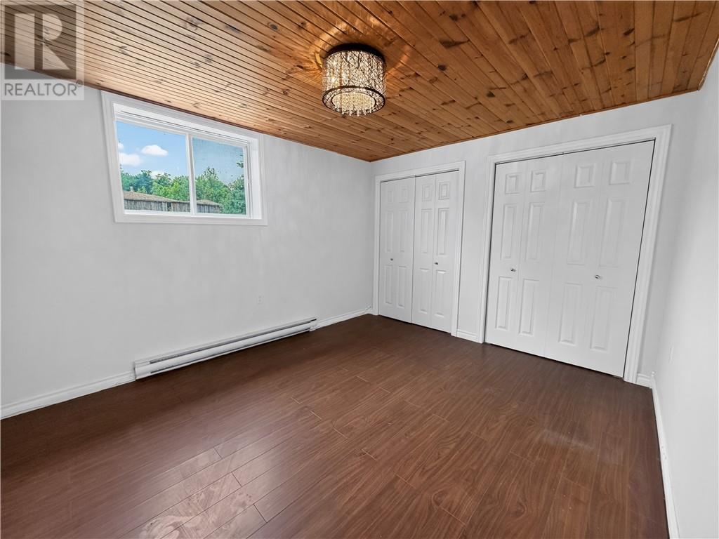 












64 Pleasantview Terrace

,
Mindemoya, Manitoulin Island,




Ontario
P0P1S0

