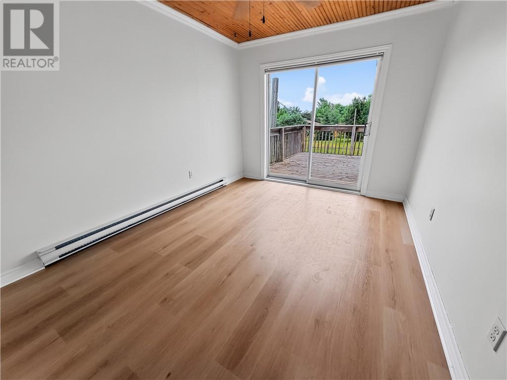 












64 Pleasantview Terrace

,
Mindemoya, Manitoulin Island,




Ontario
P0P1S0

