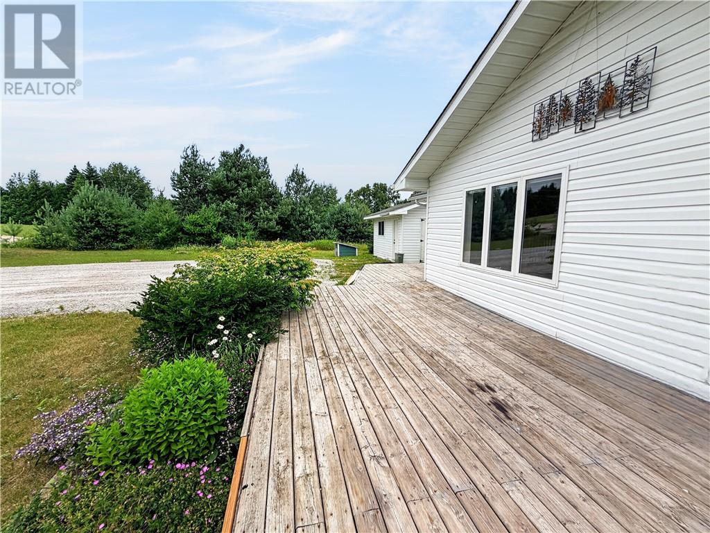 












64 Pleasantview Terrace

,
Mindemoya, Manitoulin Island,




Ontario
P0P1S0

