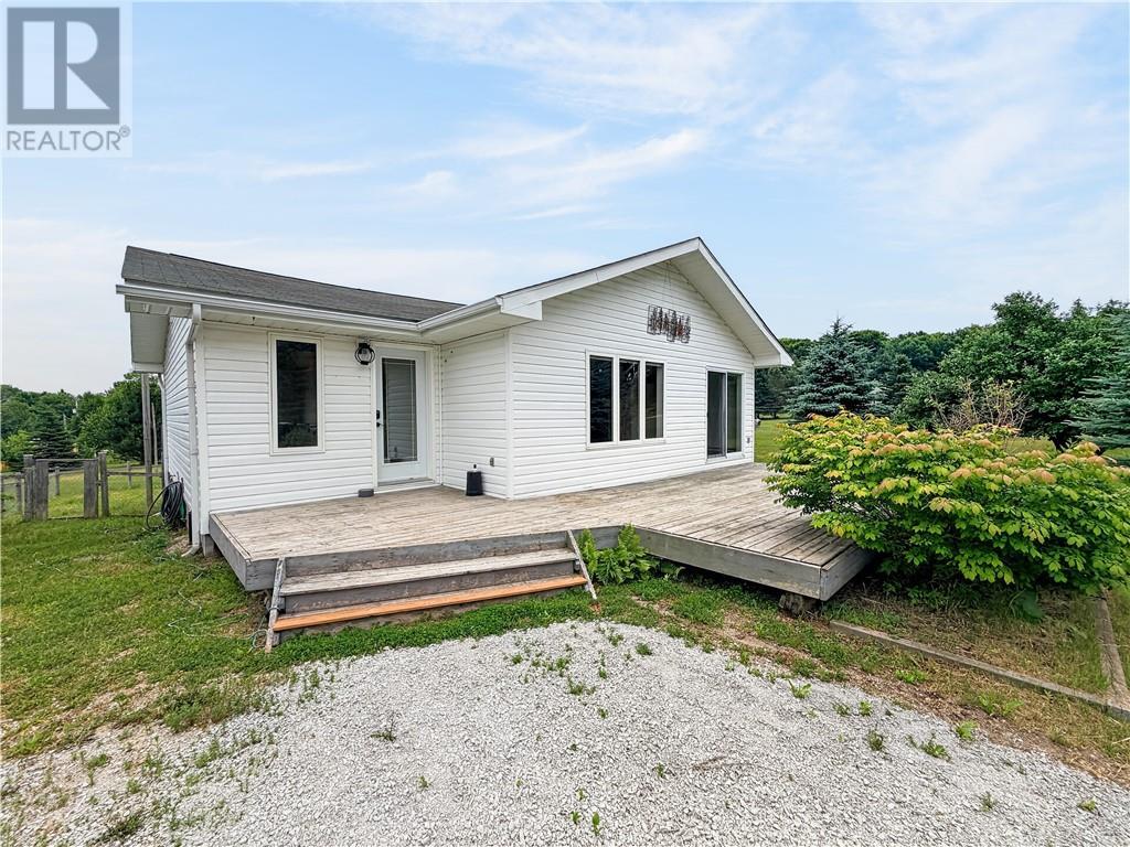 












64 Pleasantview Terrace

,
Mindemoya, Manitoulin Island,




Ontario
P0P1S0

