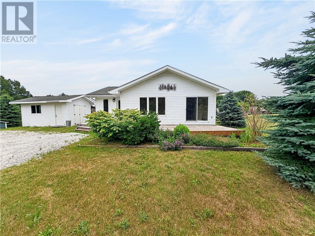 












64 Pleasantview Terrace

,
Mindemoya, Manitoulin Island,




Ontario
P0P1S0

