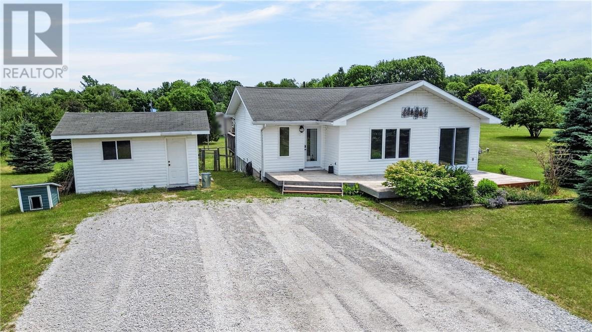












64 Pleasantview Terrace

,
Mindemoya, Manitoulin Island,




Ontario
P0P1S0


