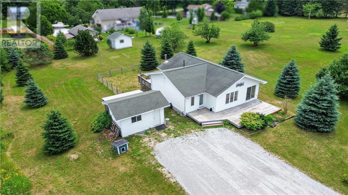 












64 Pleasantview Terrace

,
Mindemoya, Manitoulin Island,




Ontario
P0P1S0

