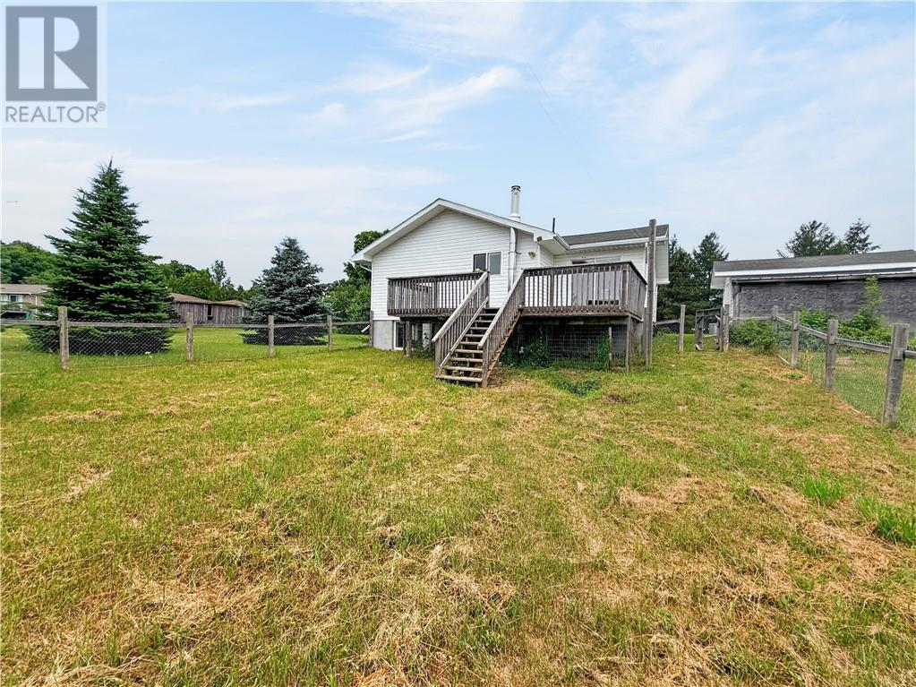 












64 Pleasantview Terrace

,
Mindemoya, Manitoulin Island,




Ontario
P0P1S0

