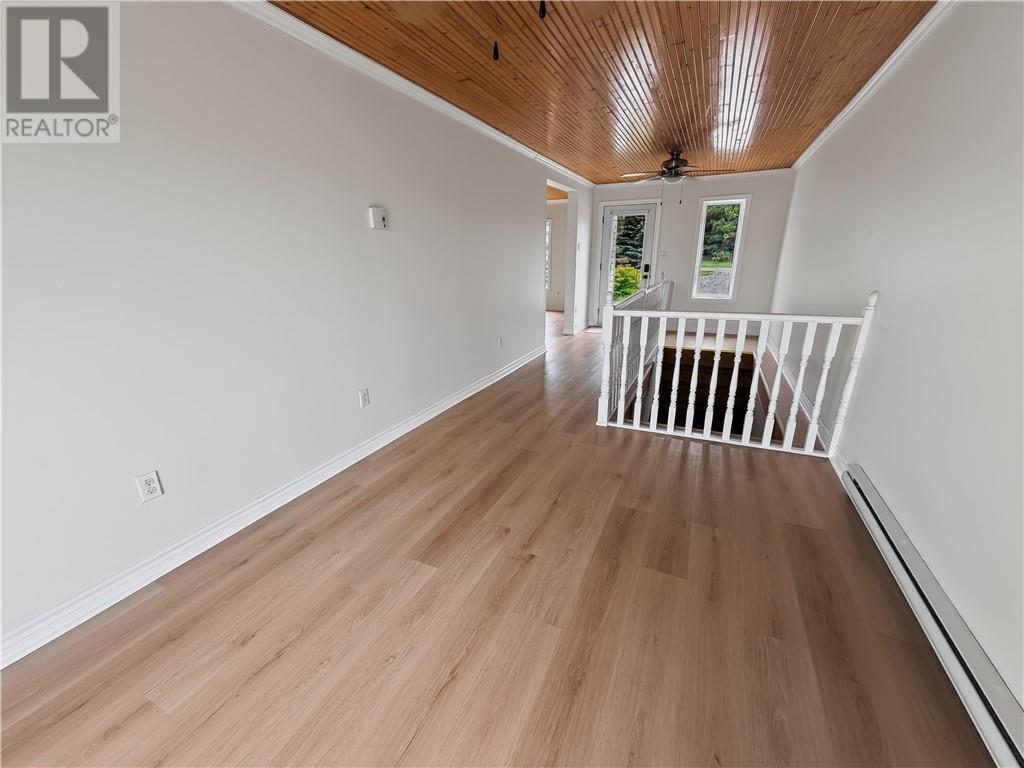 












64 Pleasantview Terrace

,
Mindemoya, Manitoulin Island,




Ontario
P0P1S0

