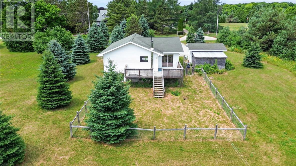 












64 Pleasantview Terrace

,
Mindemoya, Manitoulin Island,




Ontario
P0P1S0

