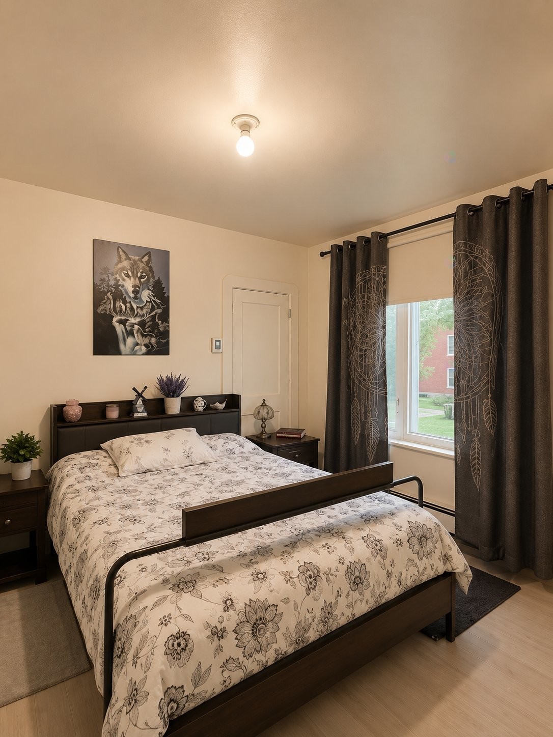 









151

 - 155


Rue St-Charles

,
Louiseville,




QC
J5V2C3

