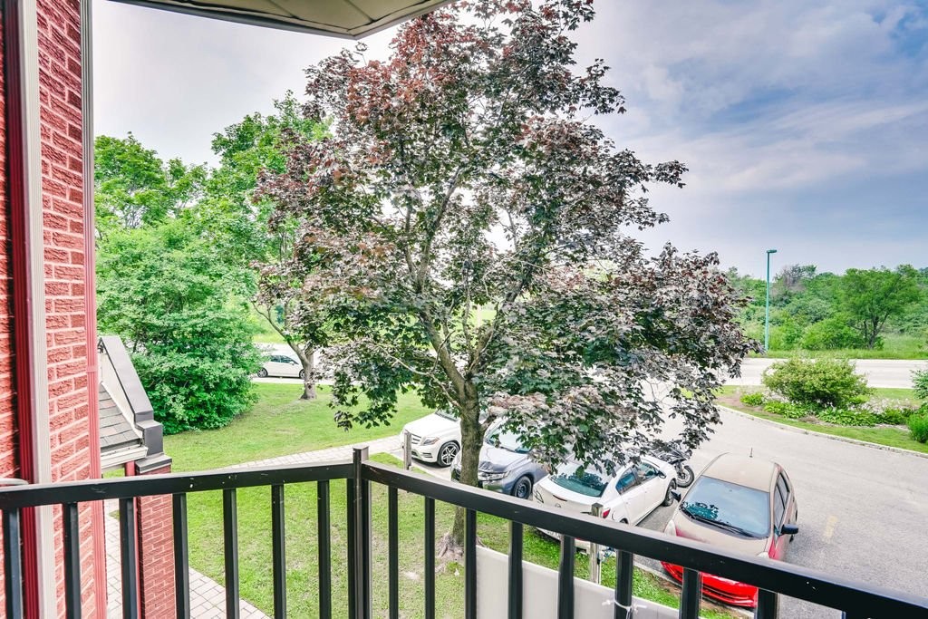 









164


Boul. de la Cité-des-Jeunes

, 3,
Gatineau (Hull),




QC
J8Y6L9

