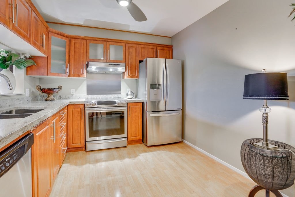 









164


Boul. de la Cité-des-Jeunes

, 3,
Gatineau (Hull),




QC
J8Y6L9

