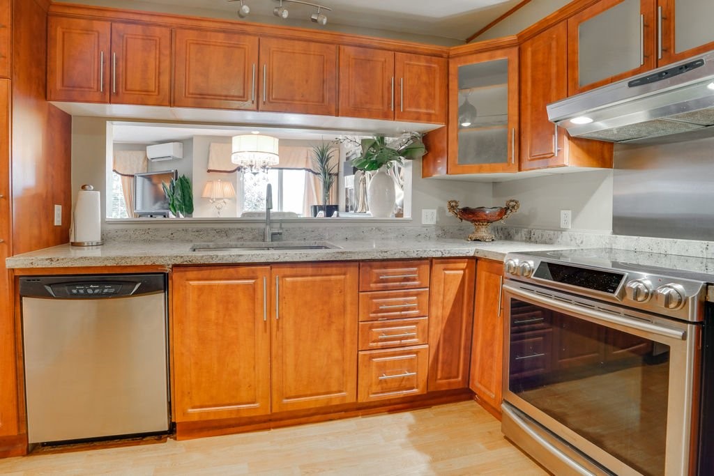









164


Boul. de la Cité-des-Jeunes

, 3,
Gatineau (Hull),




QC
J8Y6L9

