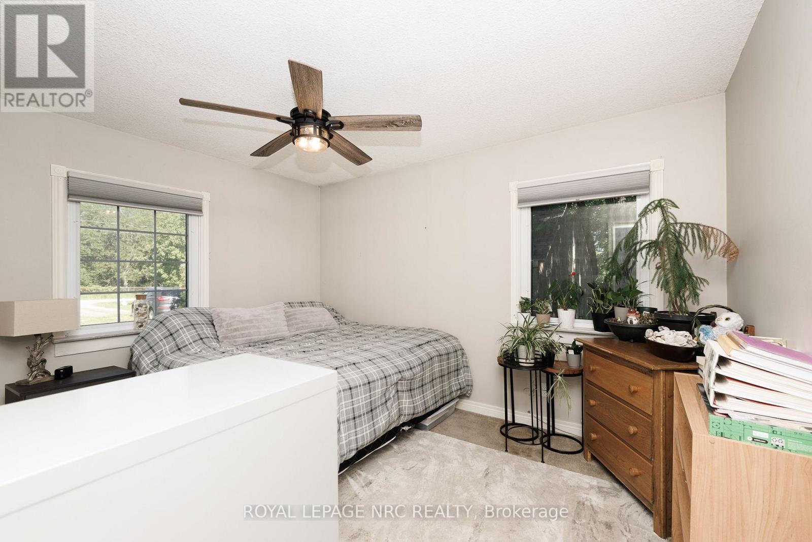 












646 PROSPECT POINT ROAD N

,
Fort Erie (Ridgeway),




Ontario
L0S1N0


