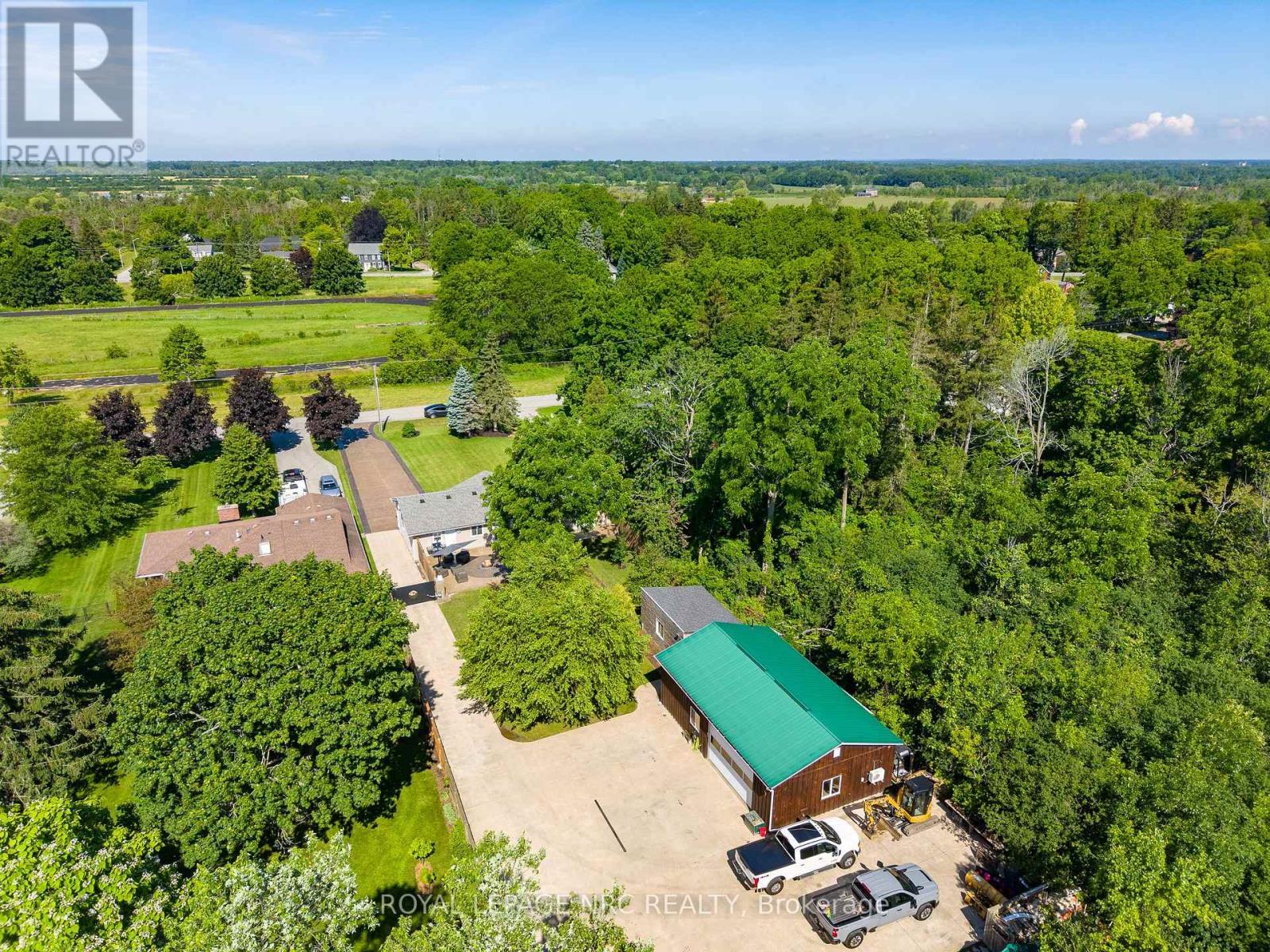 












646 PROSPECT POINT ROAD N

,
Fort Erie (Ridgeway),




Ontario
L0S1N0


