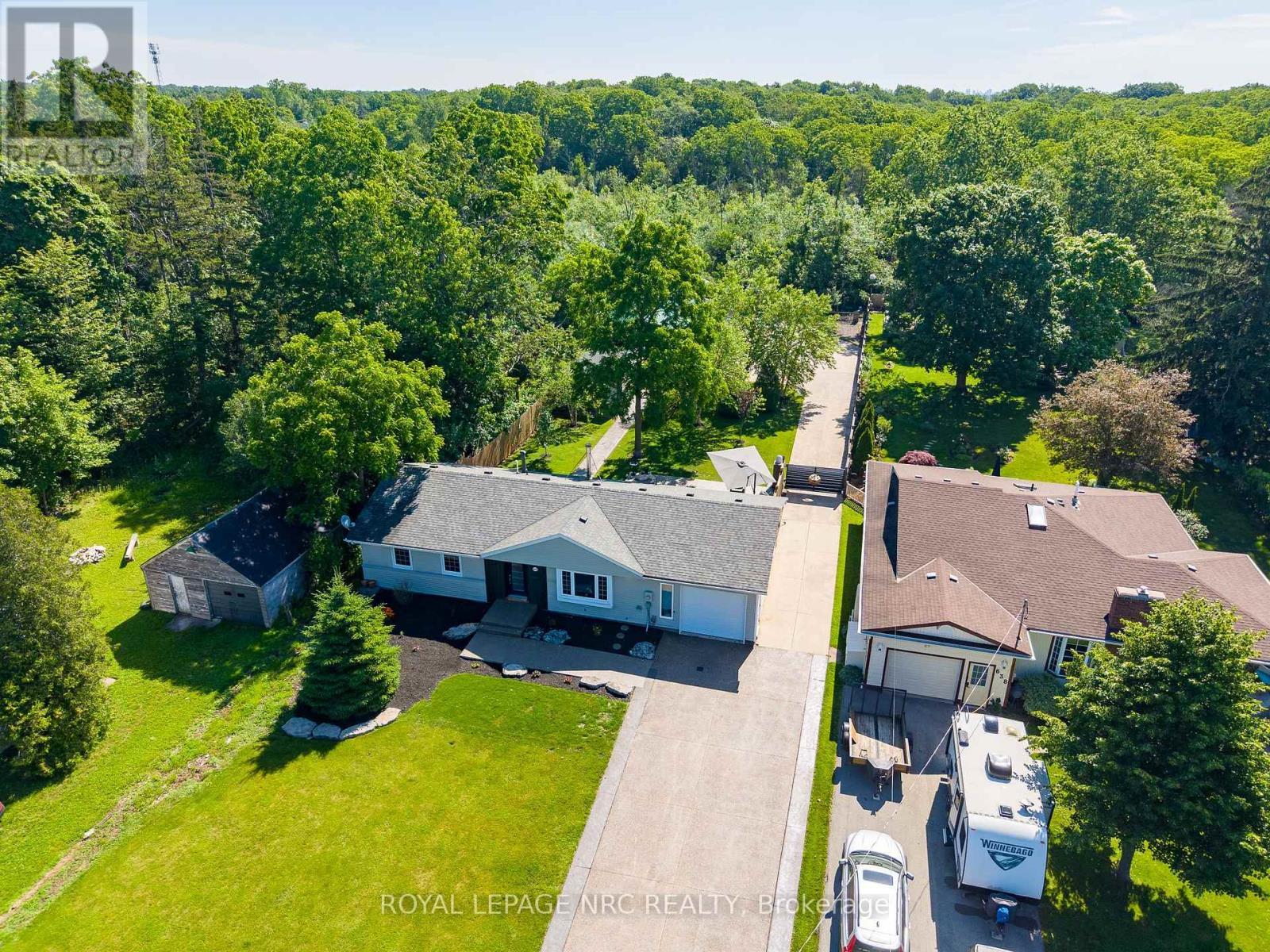 












646 PROSPECT POINT ROAD N

,
Fort Erie (Ridgeway),




Ontario
L0S1N0

