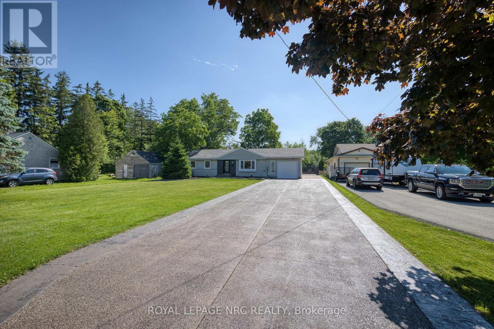 












646 PROSPECT POINT ROAD N

,
Fort Erie (Ridgeway),




Ontario
L0S1N0

