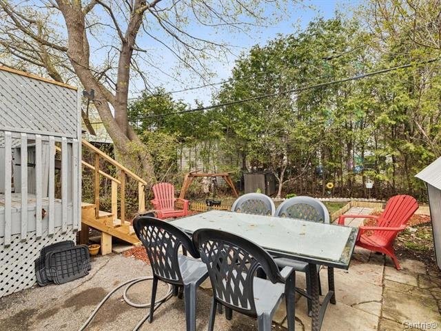 









128


Rue Sherbrooke

,
Gatineau (Hull),




QC
J8Y2L3


