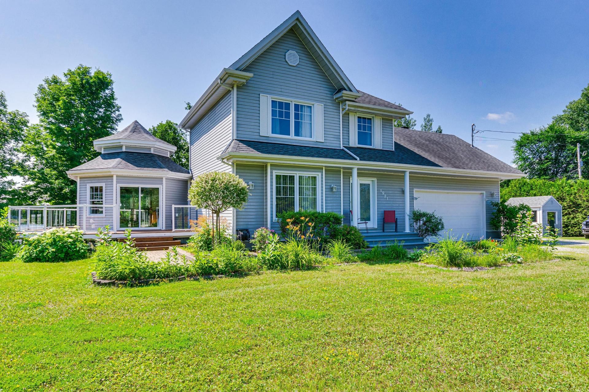 









1921


Ch. de la Grande-Presqu'île

,
Plaisance,




QC
J0V1S0

