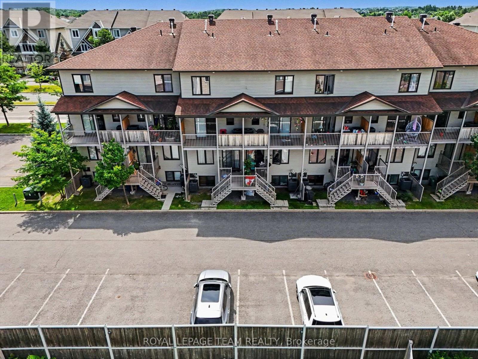 












C - 621 CHAPMAN MILLS DRIVE

,
Ottawa,




Ontario
K2J5T1

