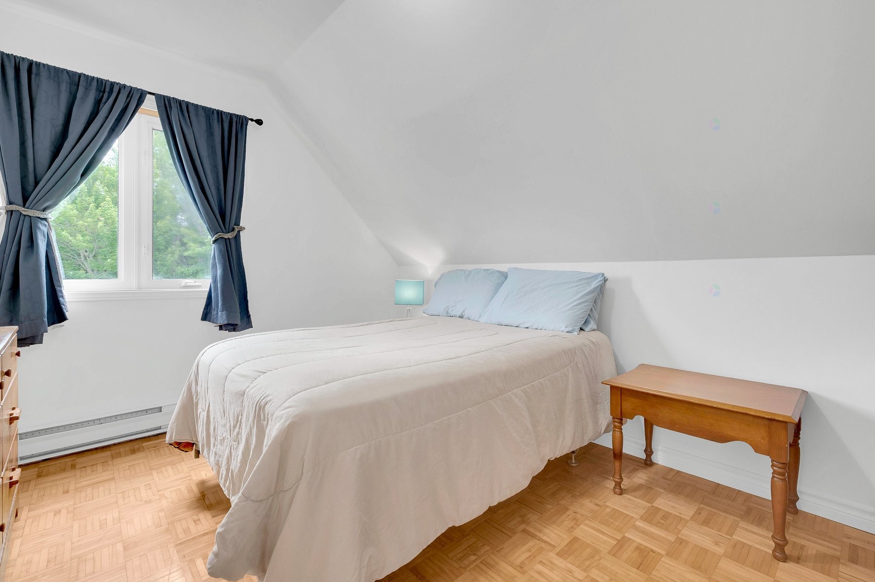 









1827


Rue Tassé

,
Wentworth-Nord,




QC
J0T1Y0

