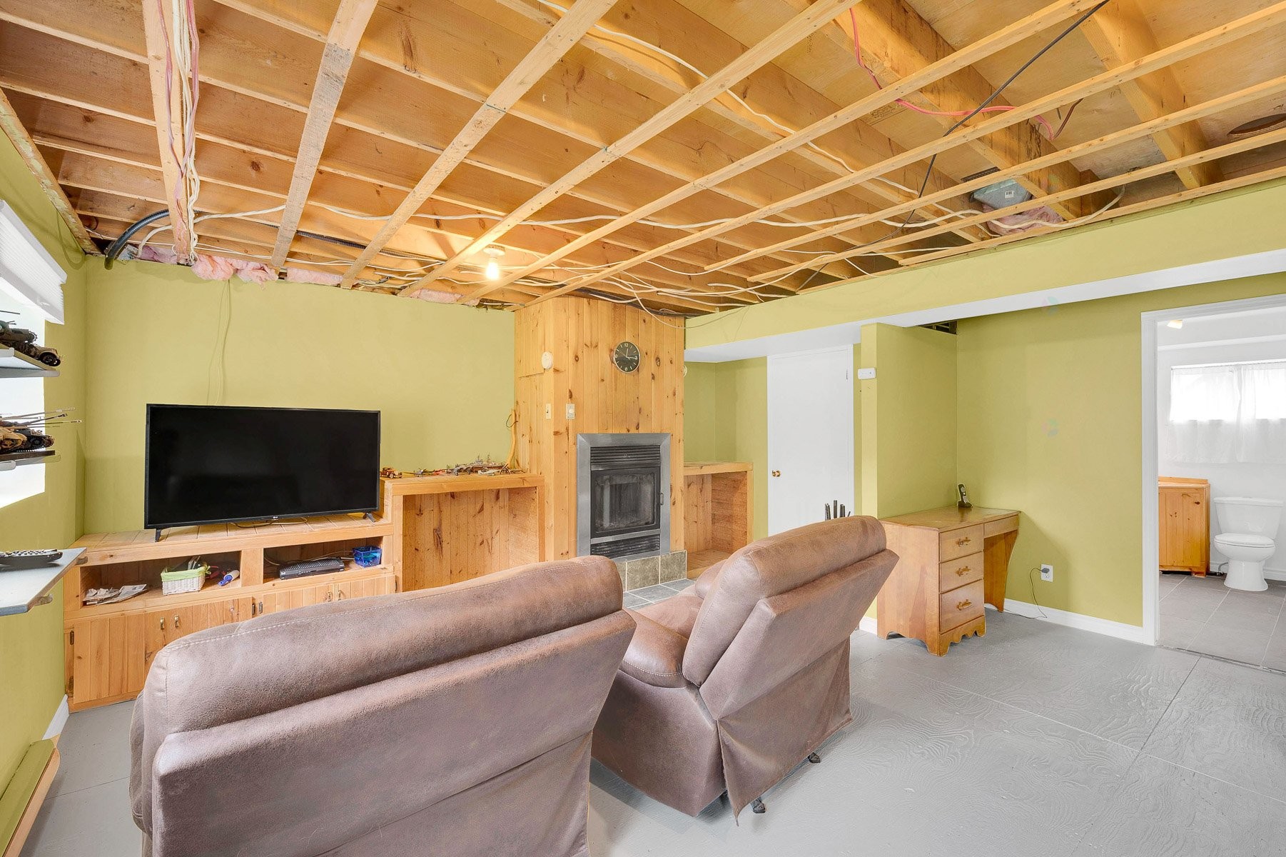 









1827


Rue Tassé

,
Wentworth-Nord,




QC
J0T1Y0


