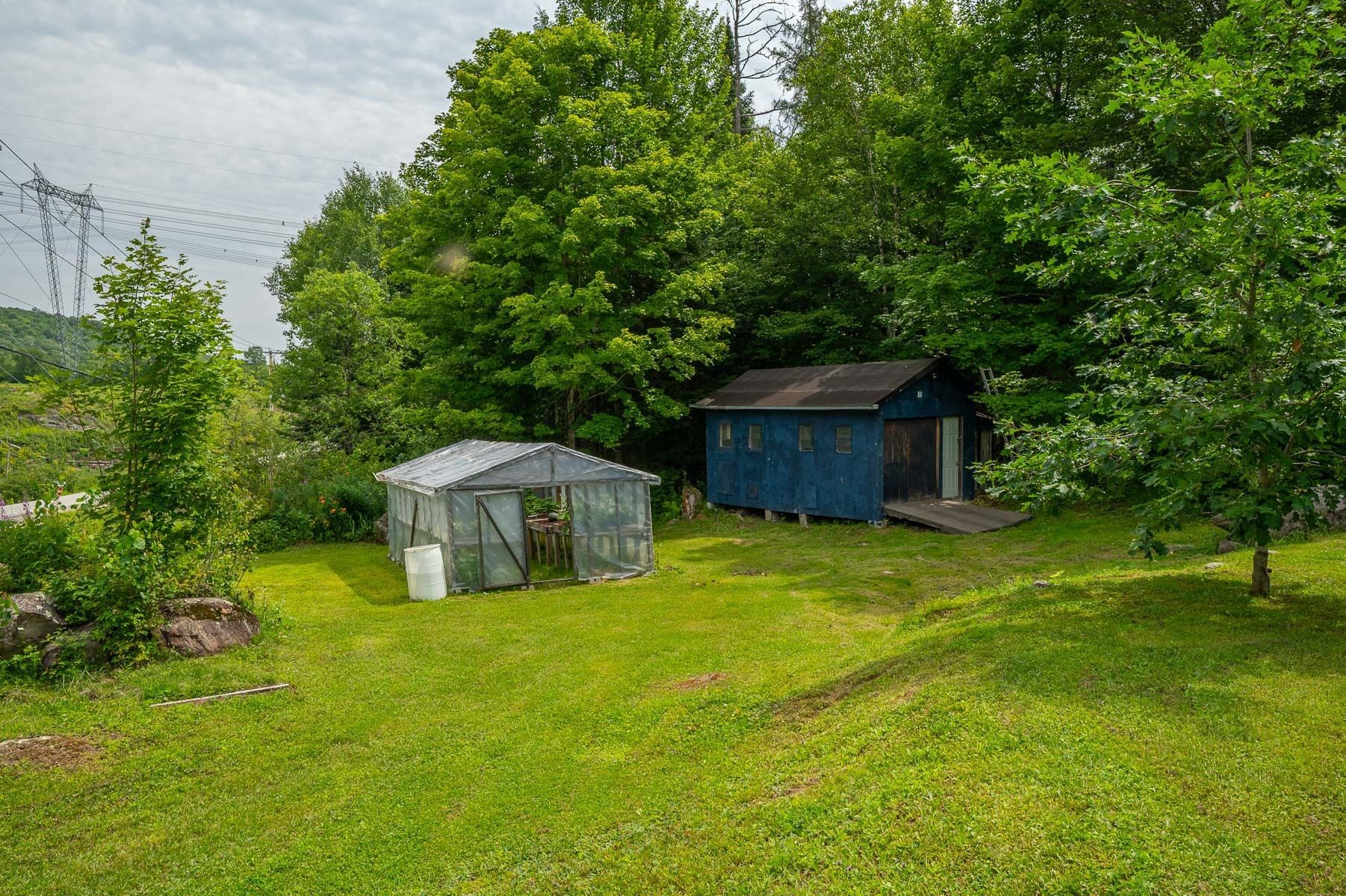 









1827


Rue Tassé

,
Wentworth-Nord,




QC
J0T1Y0

