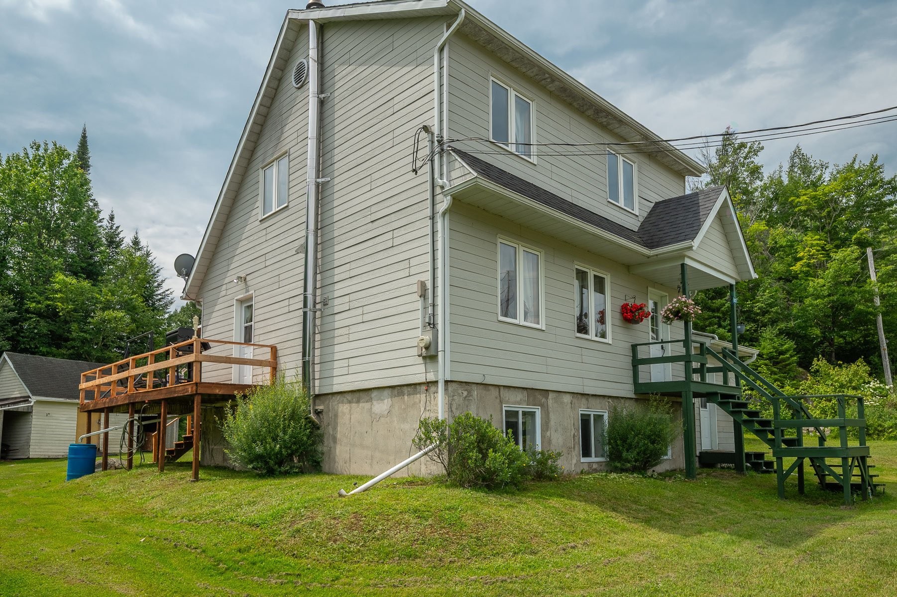 









1827


Rue Tassé

,
Wentworth-Nord,




QC
J0T1Y0

